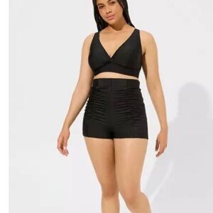 Torrid Ultra High Rise Ruched Swim Short Woman 4 Black Nylon UPF 50 Modest